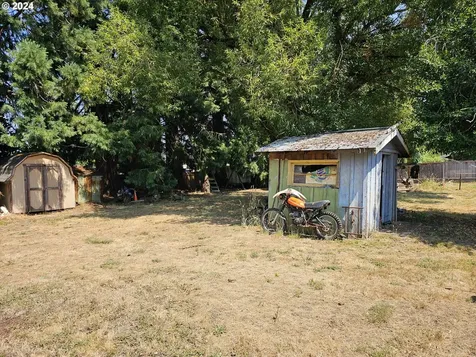 649 Ne Grant Street Hillsboro OR 97124