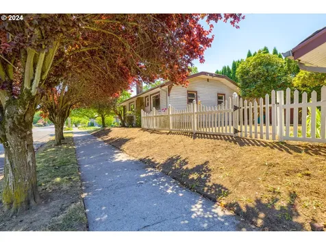 400 W 17th Street Vancouver WA 98660