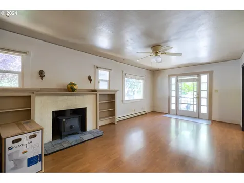 400 W 17th Street Vancouver WA 98660