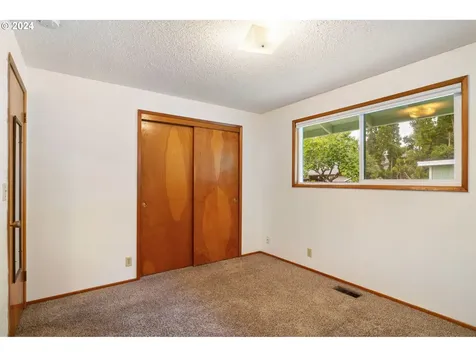 903 Ne Jackson Street Hillsboro OR 97124