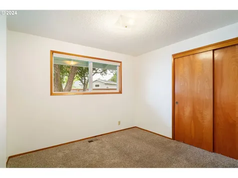 903 Ne Jackson Street Hillsboro OR 97124