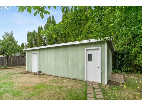 903 Ne Jackson Street Hillsboro OR 97124