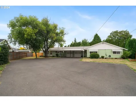 903 Ne Jackson Street Hillsboro OR 97124