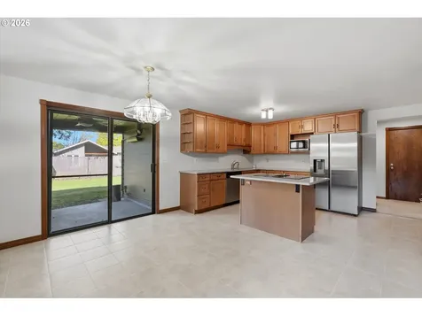 403 NE 134th Place Portland OR 97230