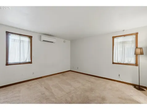403 NE 134th Place Portland OR 97230
