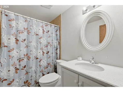 403 NE 134th Place Portland OR 97230