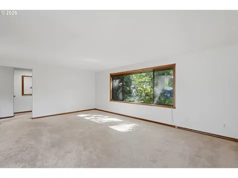 403 NE 134th Place Portland OR 97230