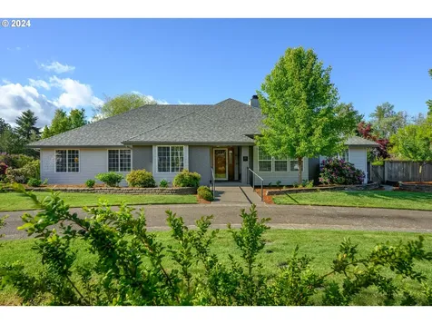 1915 Nw Wallace Road Mcminnville OR 97128