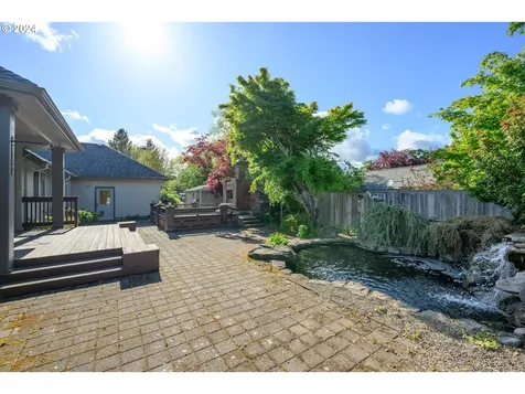 1915 Nw Wallace Road Mcminnville OR 97128