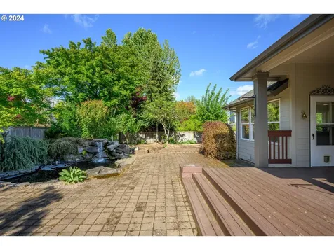 1915 Nw Wallace Road Mcminnville OR 97128