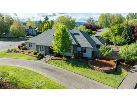 1915 Nw Wallace Road Mcminnville OR 97128