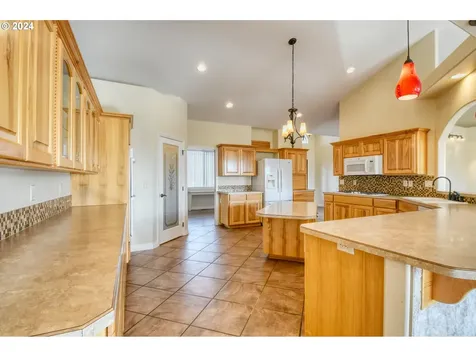 798 W Sandpiper Avenue Hermiston OR 97838