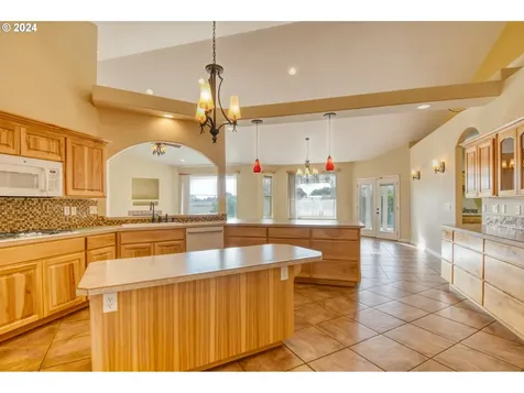 798 W Sandpiper Avenue Hermiston OR 97838