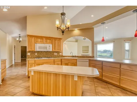 798 W Sandpiper Avenue Hermiston OR 97838