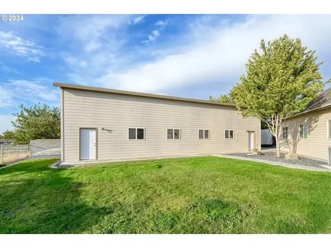 798 W Sandpiper Avenue Hermiston OR 97838