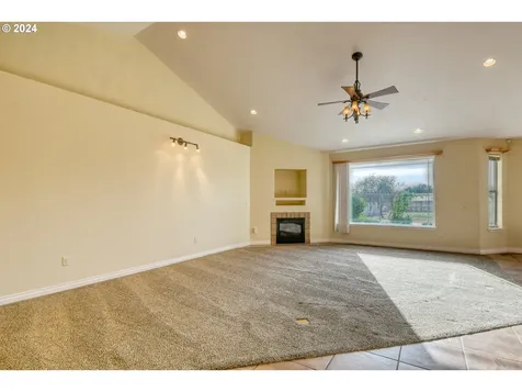 798 W Sandpiper Avenue Hermiston OR 97838