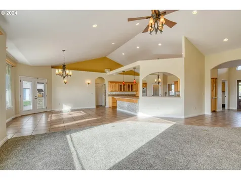 798 W Sandpiper Avenue Hermiston OR 97838