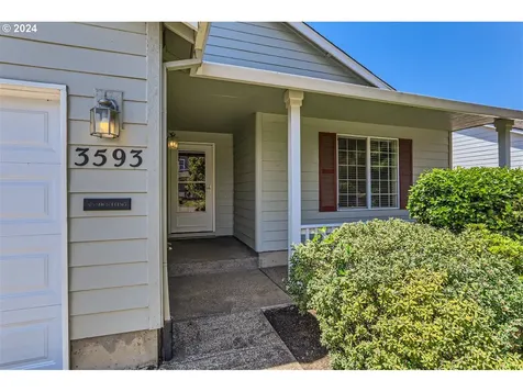 3593 Ne Hembree Street Mcminnville OR 97128