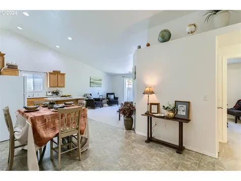 3593 Ne Hembree Street Mcminnville OR 97128