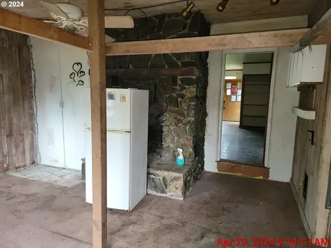 1772 N Fir Street Coquille OR 97423