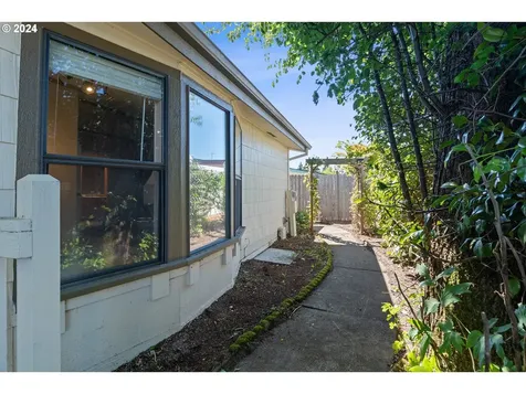 100 SW 195th Avenue Beaverton OR 97006