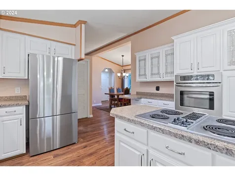 100 SW 195th Avenue Beaverton OR 97006