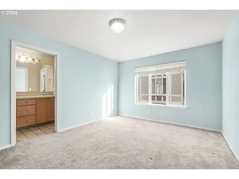 1704 SW 173rd Terrace Beaverton OR 97003