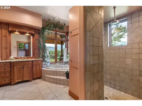 62726 N Powder River Lane North Powder OR 97867