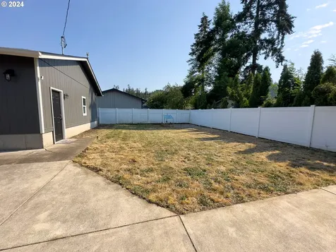 6875 A Street Springfield OR 97478