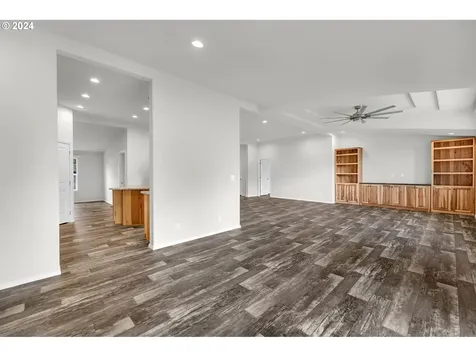 23002 NE 58th Street Vancouver WA 98682