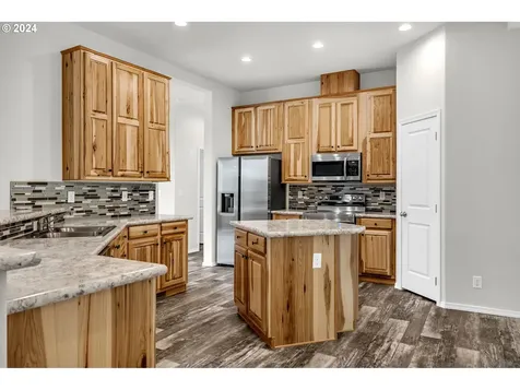 23002 NE 58th Street Vancouver WA 98682