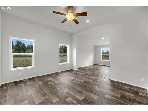 23002 NE 58th Street Vancouver WA 98682
