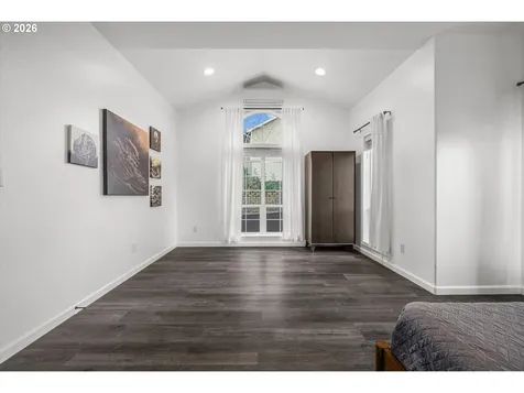 2470 NE Voyage Loop Lincoln City OR 97367