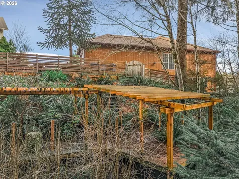 2470 NE Voyage Loop Lincoln City OR 97367
