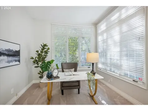15459 Village Drive Lake Oswego OR 97034