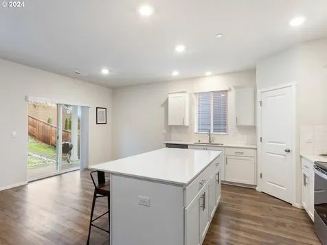 2801 N Pioneer Canyon Drive Ridgefield WA 98642