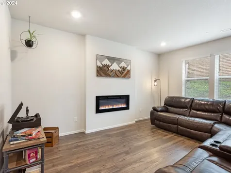2801 N Pioneer Canyon Drive Ridgefield WA 98642