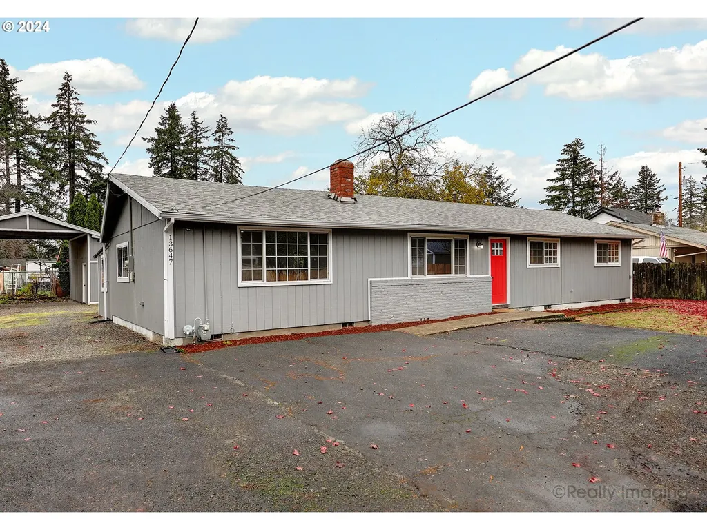 13647 SE Rhone Street Portland OR 97236