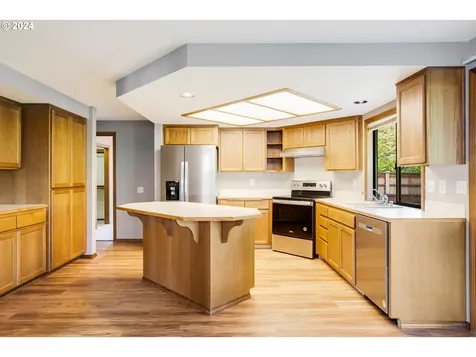 15625 Ne Summerplace Drive Portland OR 97230