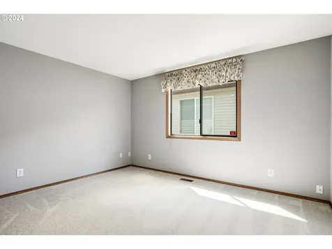 15625 Ne Summerplace Drive Portland OR 97230