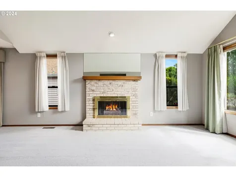 15625 Ne Summerplace Drive Portland OR 97230