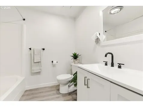 5611 Ne 38th Street Vancouver WA 98661