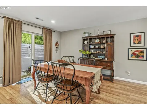 490 Apple Lane Kelso WA 98626