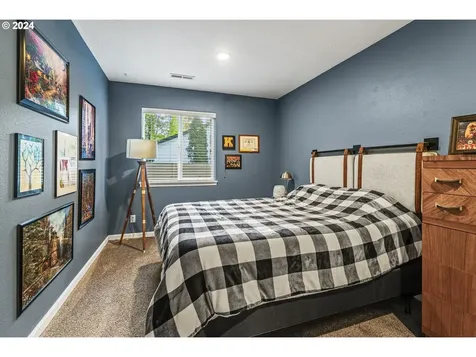 490 Apple Lane Kelso WA 98626