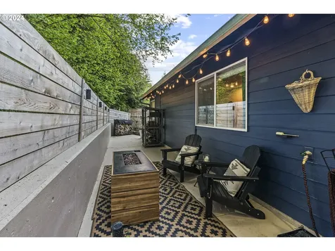 490 Apple Lane Kelso WA 98626