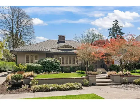 3104 Ne Us Grant Place Portland OR 97212