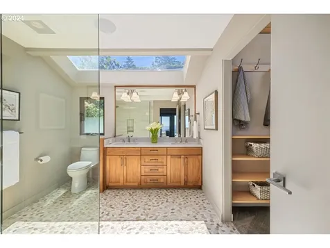 3025 Nw Monte Vista Terrace Portland OR 97210