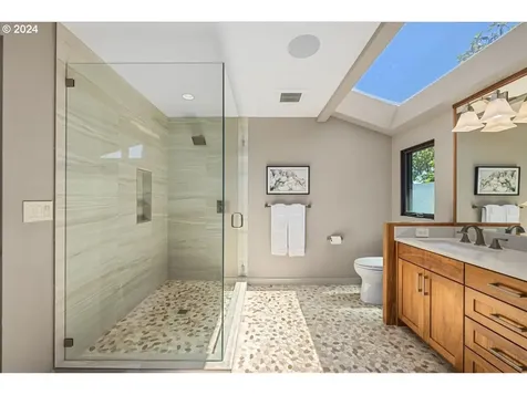3025 Nw Monte Vista Terrace Portland OR 97210