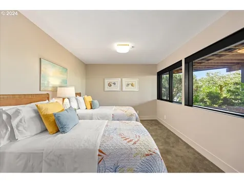 3025 Nw Monte Vista Terrace Portland OR 97210
