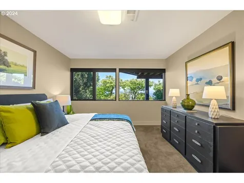 3025 Nw Monte Vista Terrace Portland OR 97210